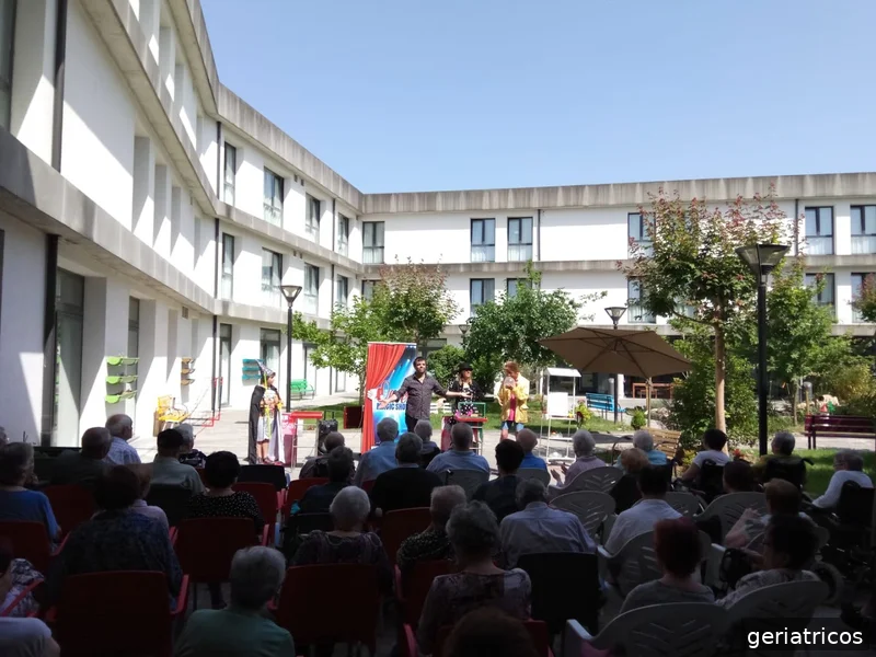 Naguspea, Centro Residencial Truiuondo