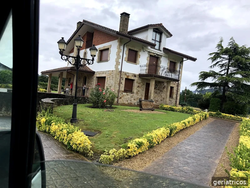 Naguspea, Centro Residencial Truiuondo