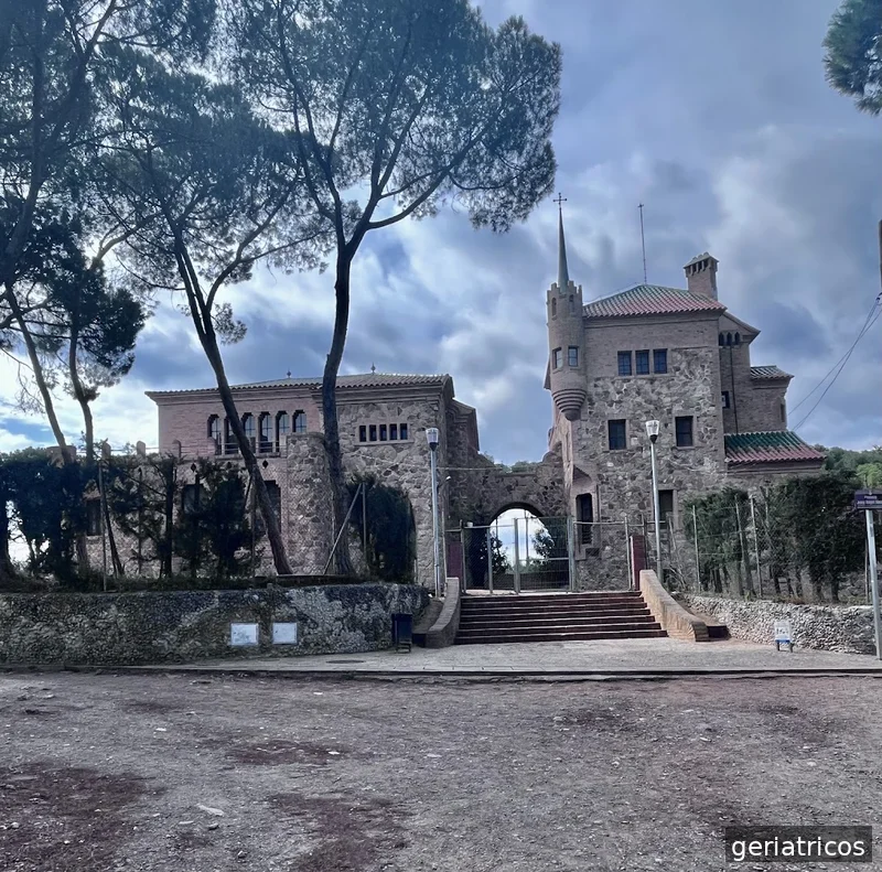 Centre Residencial Colònia Güell