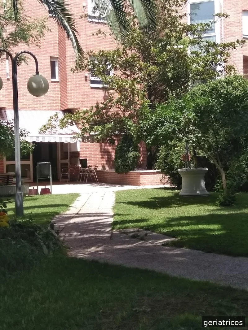 Residencia San Francisco De Paula, Fundación Catalina Laboure