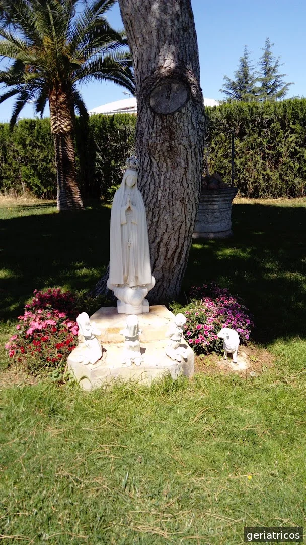 Hermanitas de los Ancianos Desamparados